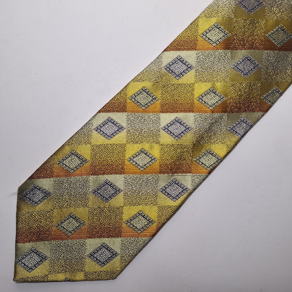Vintage 90s VERSUS Gianni Versace Silk Tie Gold Diamond Geometric Pattern